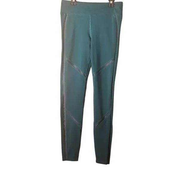 ALO Yoga Green and Black Workout‎ Leggings Size Medium 📦