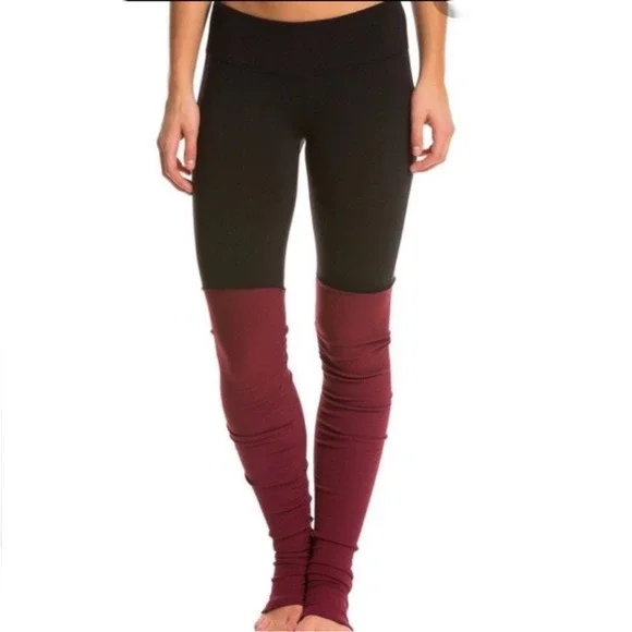 ALO YOGA GODDESS ruched ribbed two-tone color-block stretch knit leggings Xsmall