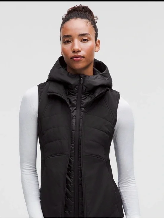Lululemon another mile vest