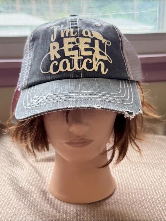 Brand New Handmade Women’s Distressed “I’m a Reel Catch” Trucker Cap Hat