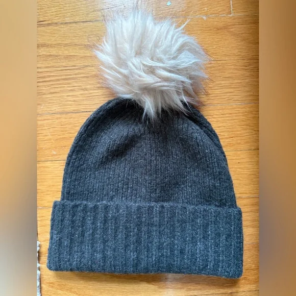 Gray Knit Beanie with Cream Pom-Pom