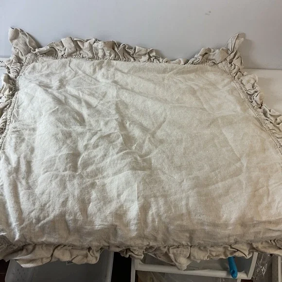 Pottery Barn Belgian Flax Linen Fringe Ruffle‎ Euro Pillow Sham tan EUC