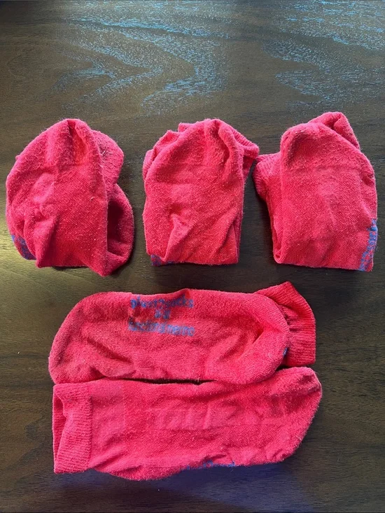Plus12 Barefoot Socks - Red - 4 Pairs