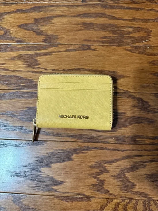 Michael Kors Orange Saffiano Zip Card Case with Gold Logo