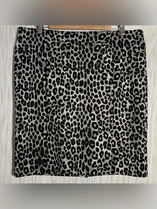 Michael Kors Black and Gray Leopard Print Pencil Skirt
