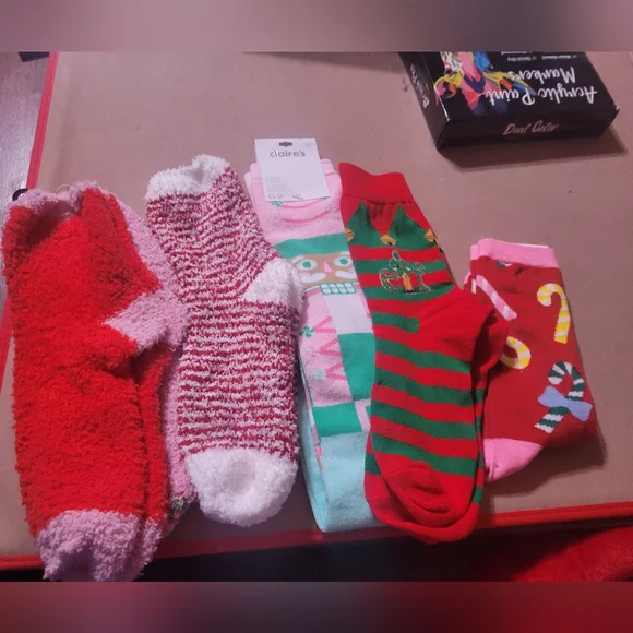 6 Pairs‎ Womens NEW Christmas Socks  Womens Stocking Stuffer 3 Fuzzy pr 3 A13