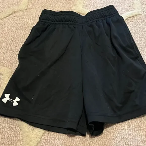 Under armour mesh shorts
