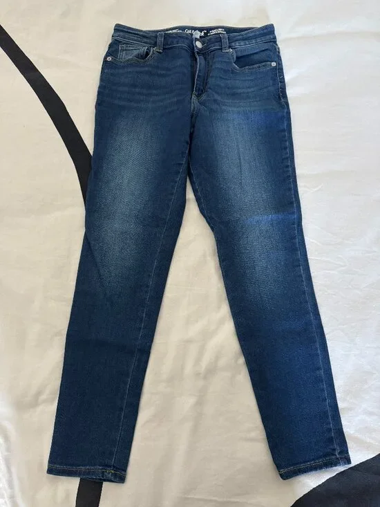 Like New Cat & Jack Girls Skinny Jeans in Dark Denim Sz 14