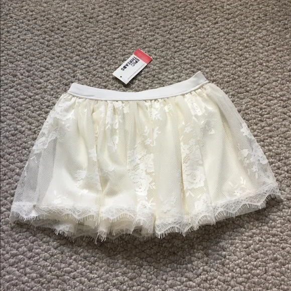 Epic Threads Girls Ivory Lace Skirt Size 5‎ Party Special Occasion NWT