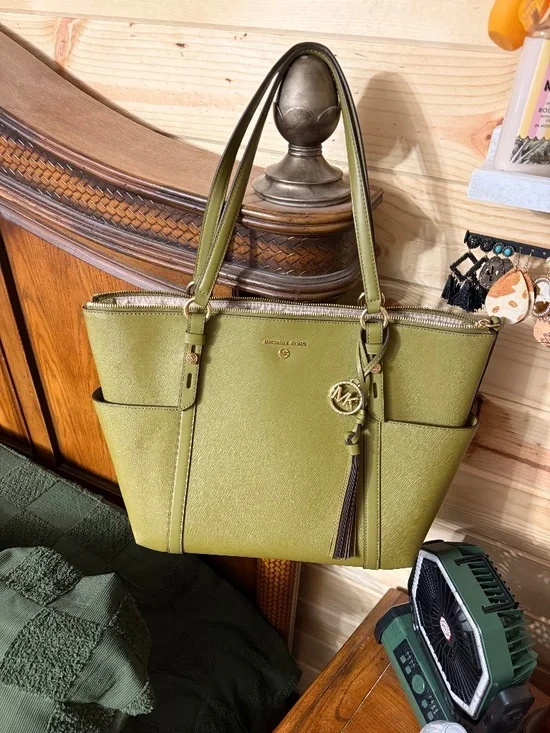 MK Purse