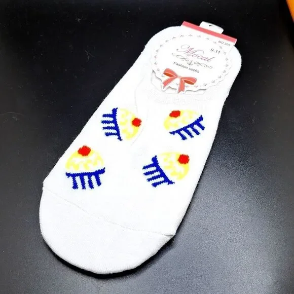 WOMEN'S white ankle cupcake socksnovelty accessory