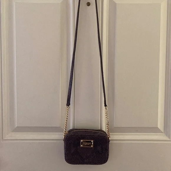 Michael Kors Purple Snake Embossed Leather Jet Set Crossbody Bag/$138 RETAIL/NEW