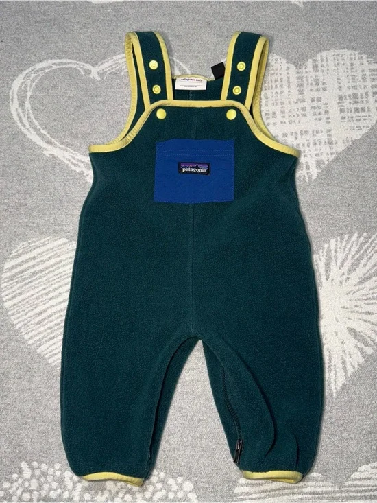 Vintage Baby Synch Patagonia Dark Green Fleece Overalls