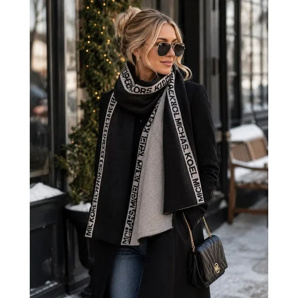 Michael Kors Reversible Logo Scarf Black Gray Knit 70