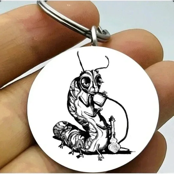 Alice In Wonderland Caterpillar Smoke Hot Funny Cute Keychain Art