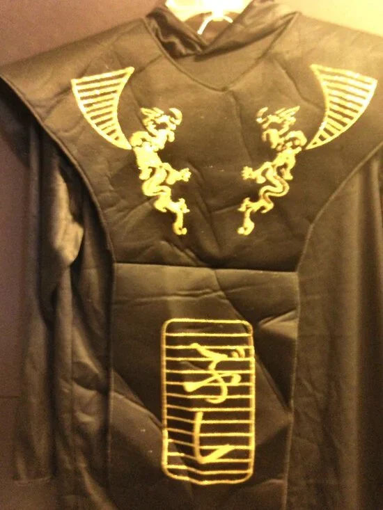 Halloween Costume Ninja Black Dragon Boy's Size L Black Tabard & Shoulder Armor