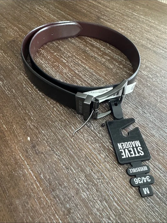 Steve Madden Men's Reversible Black and Brown Leather Belt Size M (34/36)