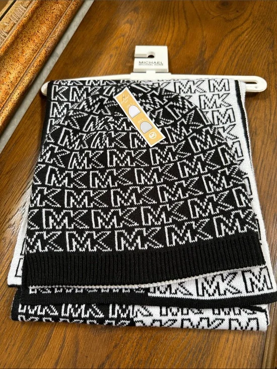 Michael Kors Black & White MK Logo Knit Reversible Beanie and Scarf Set.
