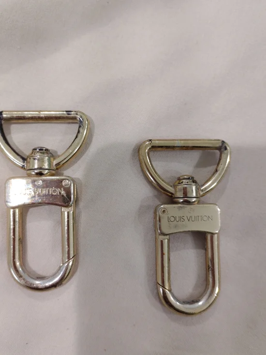 Louis Vuitton Gold Hardware Swivel Clip Set