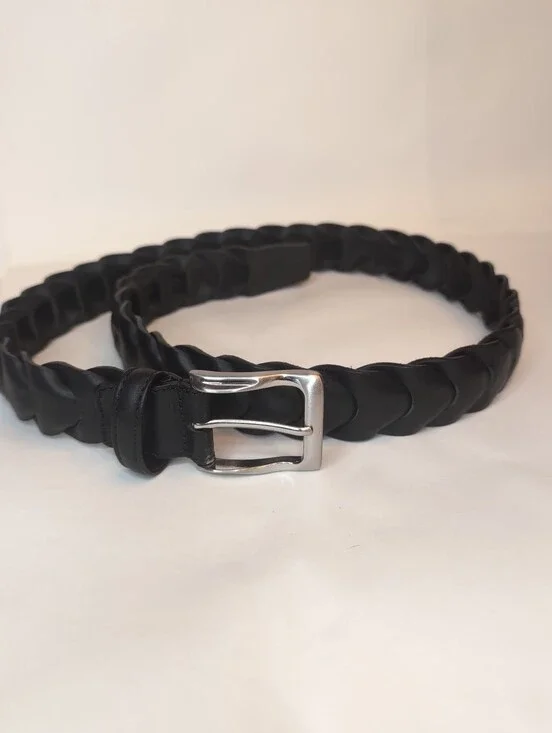Tommy Bahama Black Braided leather Belt. Size 36