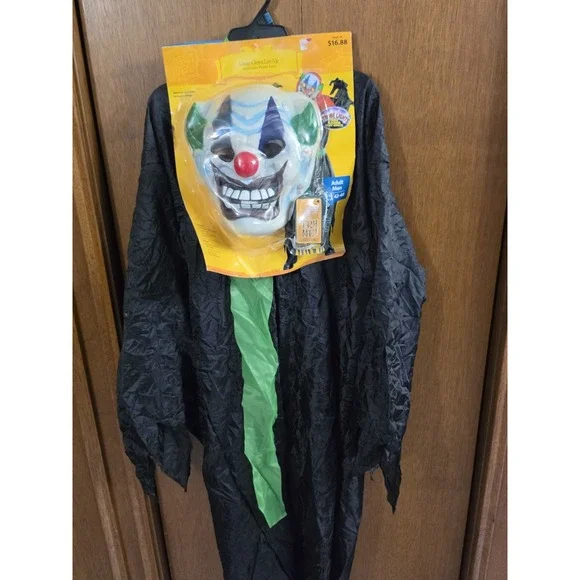 New Old Stock Crazy Clown Lite Up Eyes  Mens XL