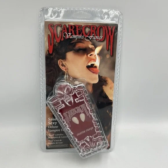 Vampire Deluxe Fangs in Plastic Casket Case halloween tooth caps horror dracula