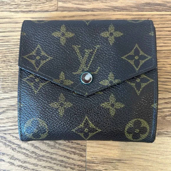 Louis Vuitton Compact Monogram Wallet Brown snap Vintage