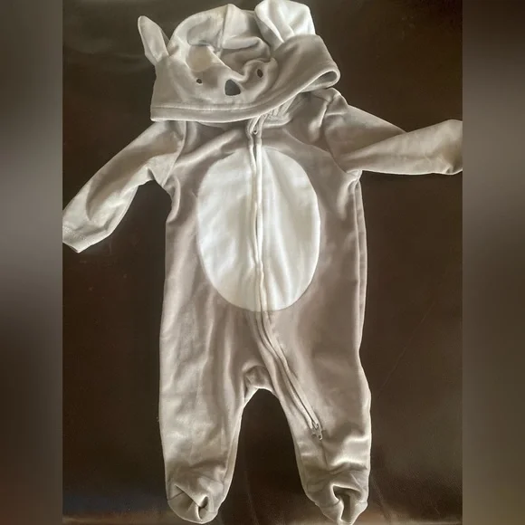 Like new Old Navy 0-3 month super soft koala Halloween costume