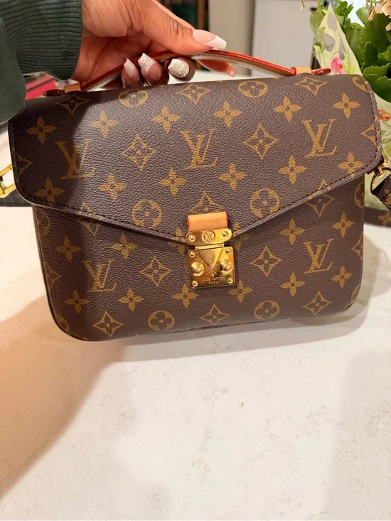 Louis Vuitton Monogram Canvas Brown and Gold Shoulder Bag