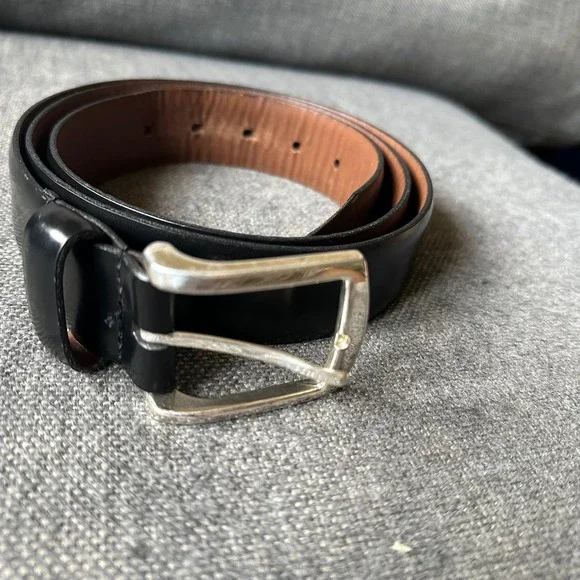 Allen Edmonds Mens Black Leather Dress Belt Size 42 Silver Buckle 19011 USA
