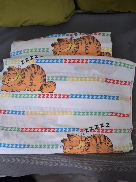 Vintage Garfield Sleepy Cat Cotton Twin Sheet Set