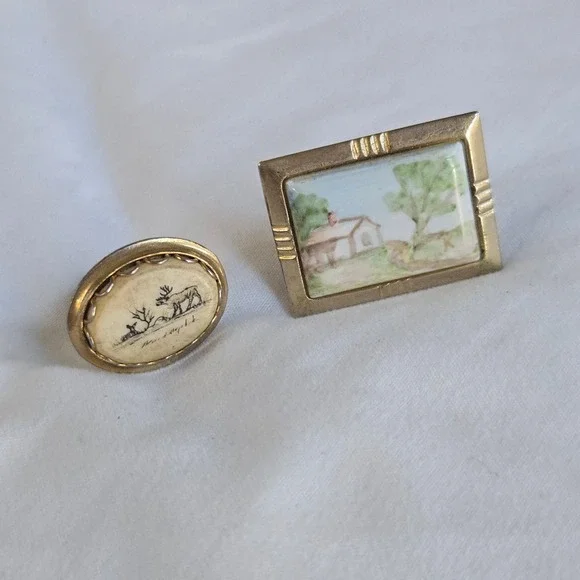 VTG‎ Cottage Deer Mismatched Cufflinks Gold Hand Painted Mens OS Mixed Unbranded