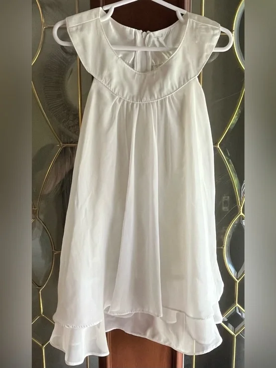 Kid’s Dream Silky Flowy White Halter Top Dress Size 3T/4T