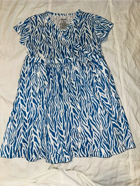 Diane von Furstenberg x Target Blue Zebra Wrap Dress Size M (8)