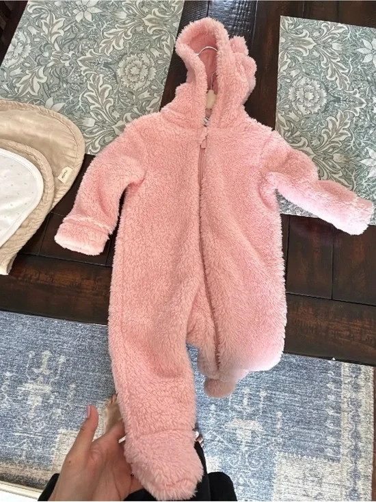Old navy bodysuit winter nwot