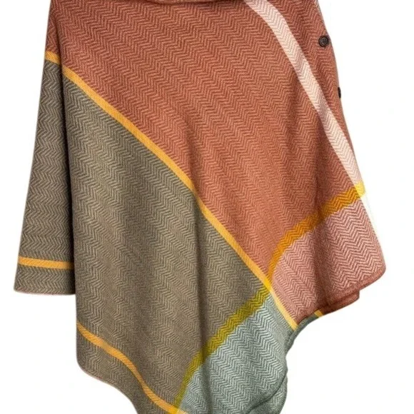 Simply‎ Nicole NWT Cozy Chevron Striped Poncho  - One Size