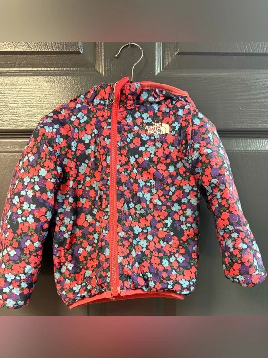 The North Face Kids Floral Packable Jacket - Red Multi Floral Reversible