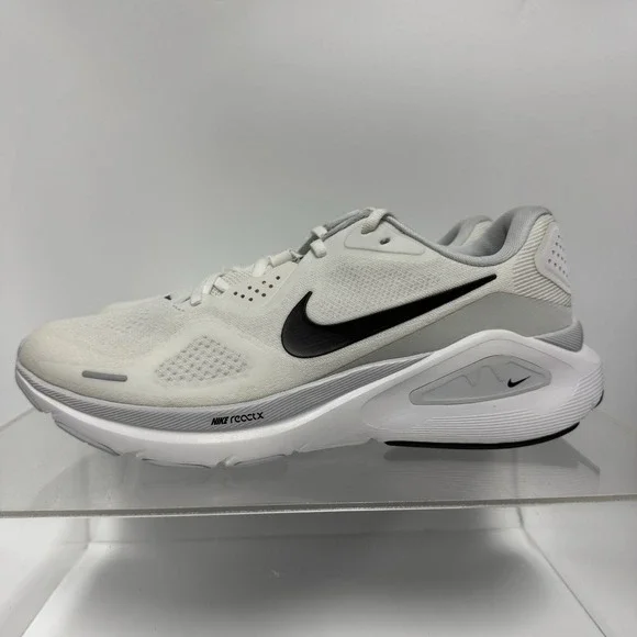 Nike Air Structure 26 White Black HJ1101-101 Running Shoe Women's 11 / Men's 9.5