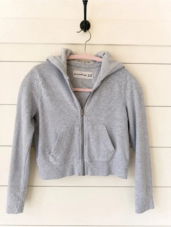 abercrombie kids Gray Zip-Up Hooded Sweatshirt 9/10