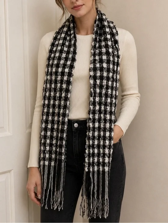 Checkered black white scarf fringe