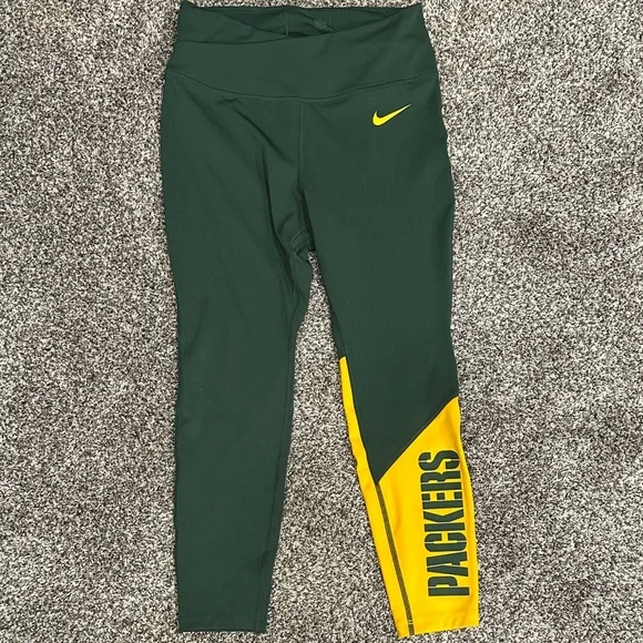 Nike DriFit Green Bay Packers leggings