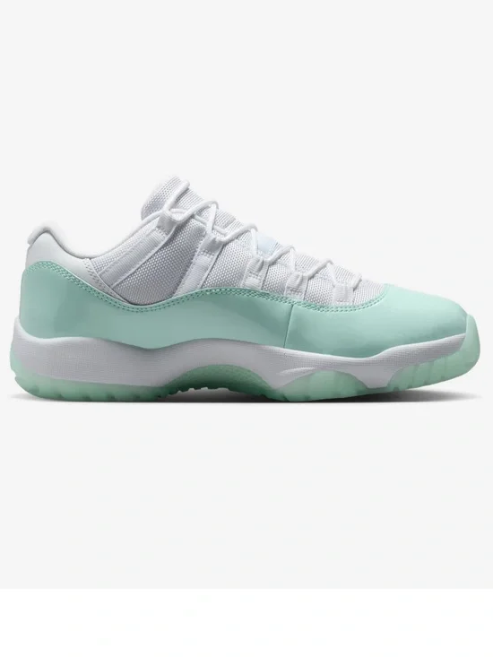 Nike Air Jordan 11 Retro Low Sneakers Size 11.5