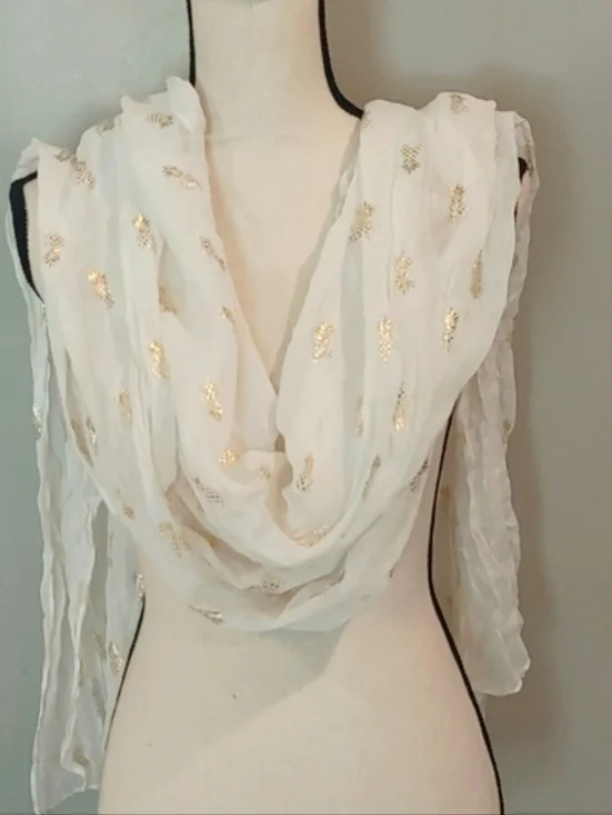 NWT Coral Elegant White Scarf with Gold Foil Pinapple‎ Sheer Rectangle Shawl