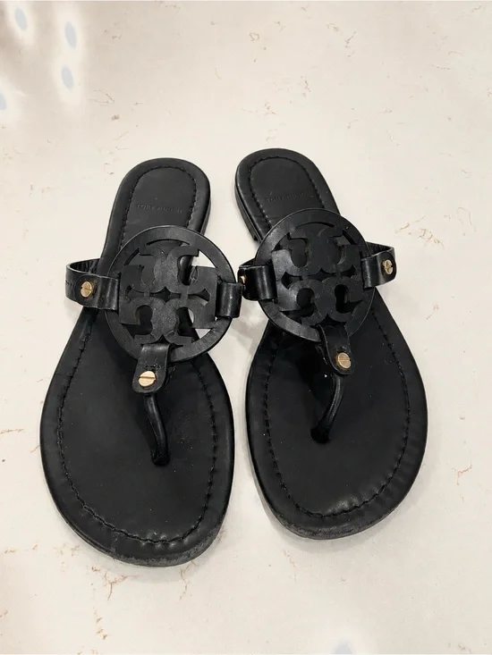 Tory Burch Black Logo Cutout Thong Sandals