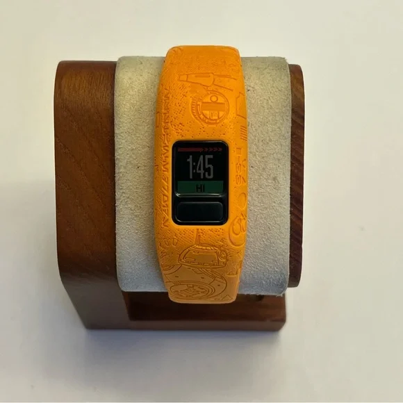 Garmin Vivofit Jr.2 (wall-e‎ theme, new batteries, kids smart watch)