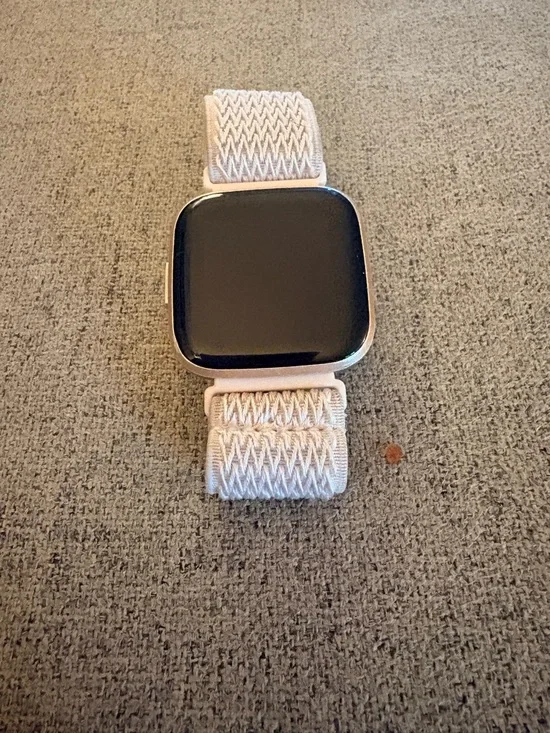 fitbit verse 2 with ten bands  and charger !