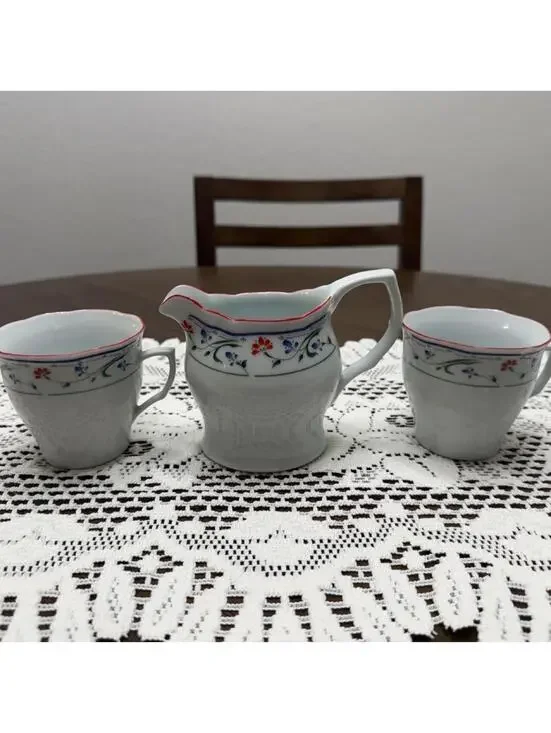 Gibson  White and Multi Dinnerware