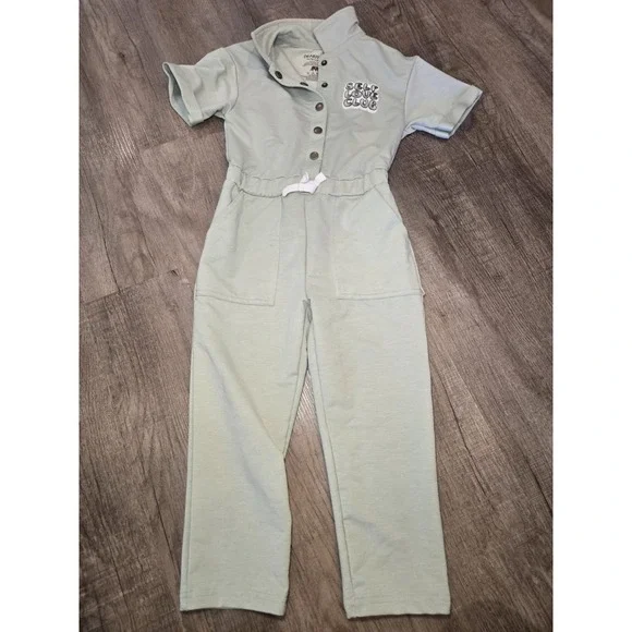 Girls Bearpaw Jumper Size 4 With‎ Jacket Outfit