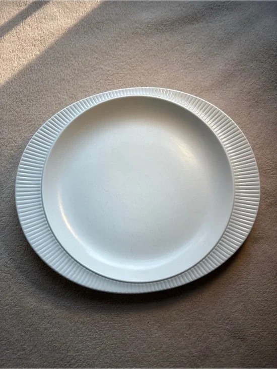White Textured Ceramic Dinner Plate - Classic Home Dining