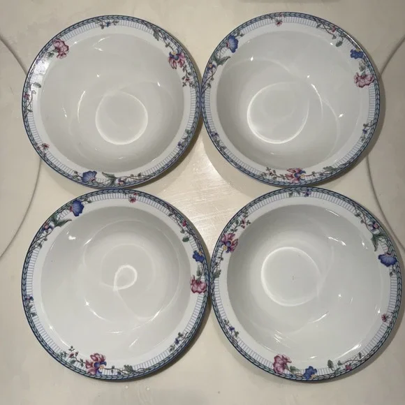 Oneida Rimmed 7